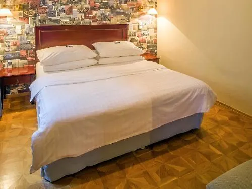 Orea Place Charles Bridge Praga Repubblica Ceca